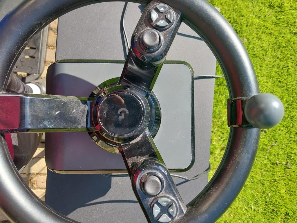 Logitech Heavy Equipment Bundle met Pedalen en Joystick, Ophalen of Verzenden, Zo goed als nieuw, Logitech