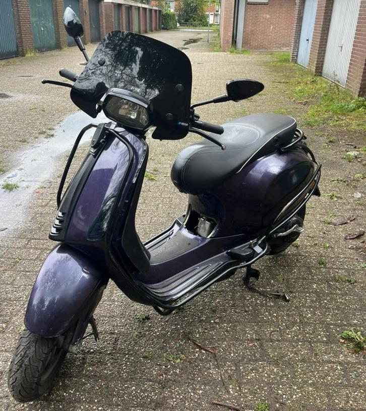 Vespa Sprint 2017 Brom (Opknapper), Ophalen, Zo goed als nieuw, Benzine, Overige modellen