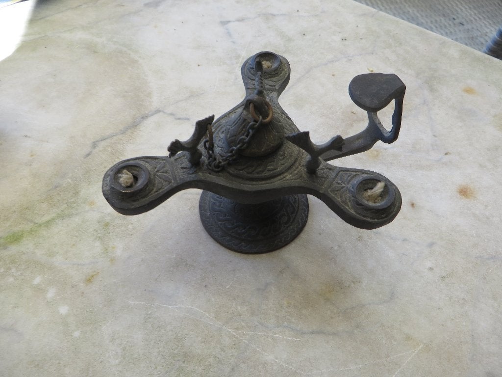 Oud bronzen olie lampje, India, voor 3 pitten, vogeltjes, Antiek en Kunst, Antiek | Koper en Brons, Ophalen of Verzenden, Brons