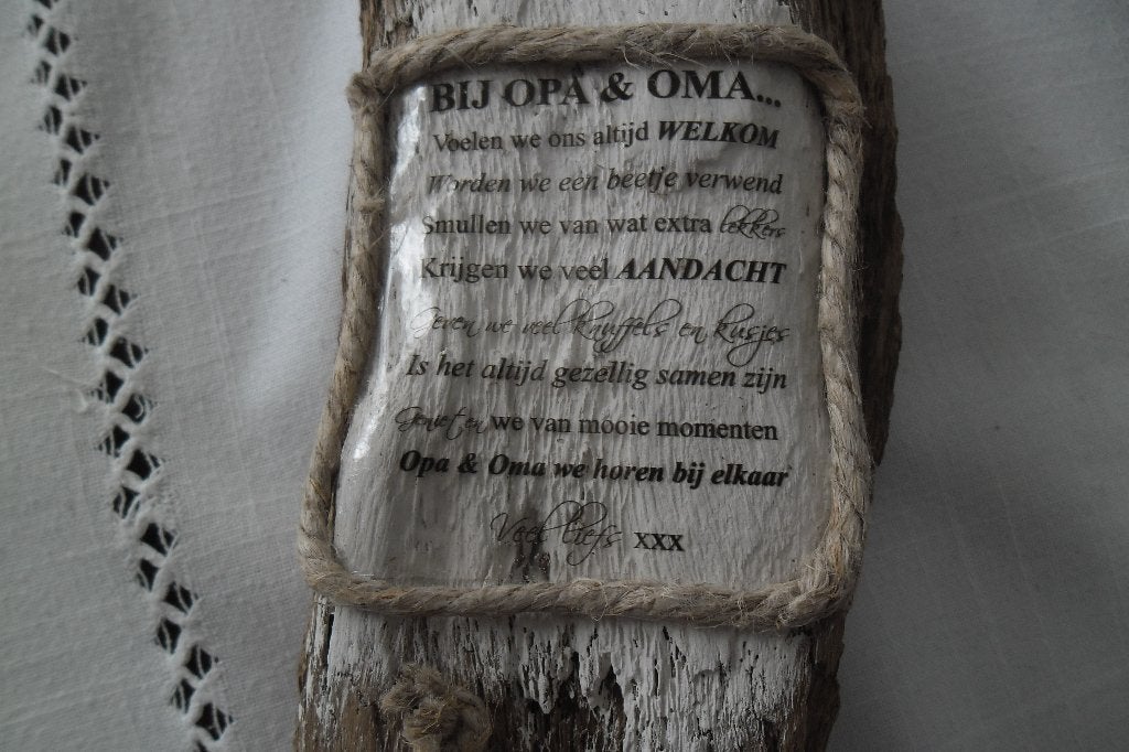 teksthout bij opa en oma, 9 cm, 30 cm, Hout, Decoratieobject