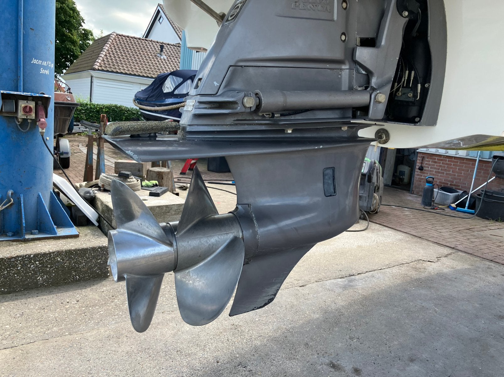 Larson Senza Volvo Penta 5.0 GXi V8 DuoProp Bowrider bj.2009, Watersport en Boten, Ophalen, Overige merken, 270 pk, Binnenboordmotor