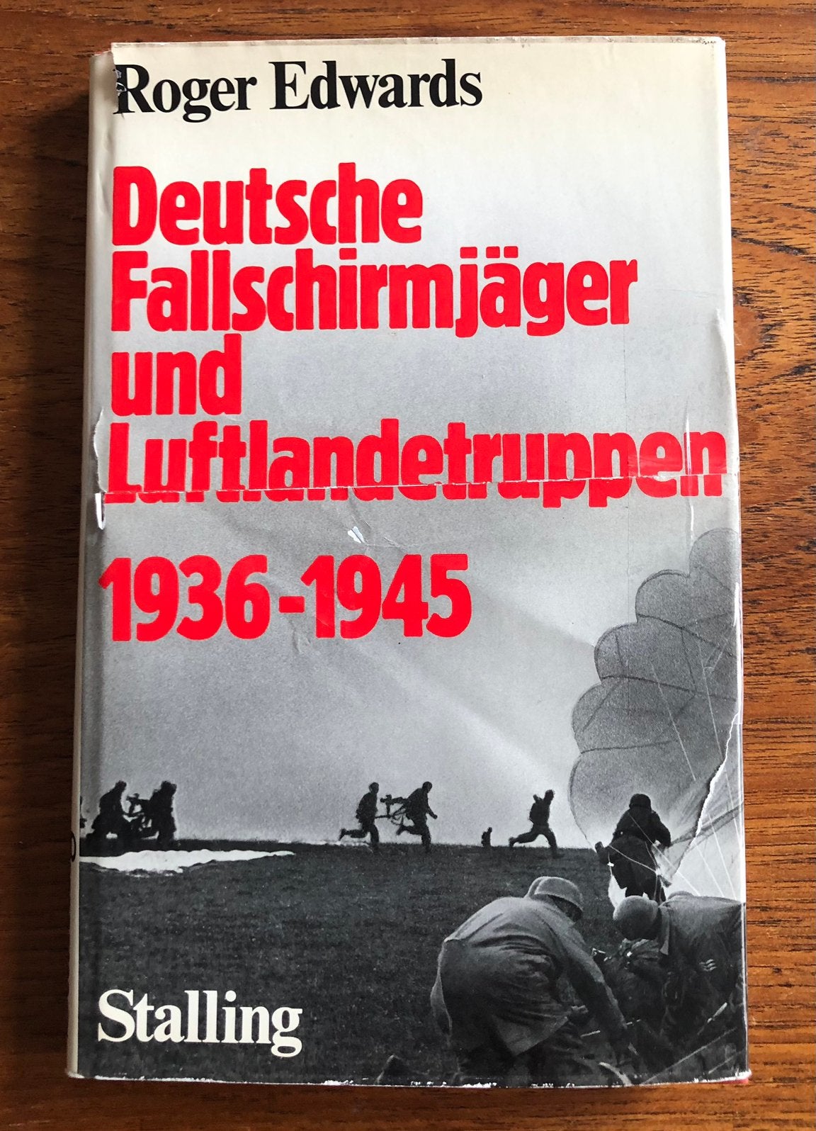 Duitse Fallschrirmjäger (1936-1945) Uniformen Wapens, Ophalen of Verzenden, Luchtmacht, Duitsland, Boek of Tijdschrift