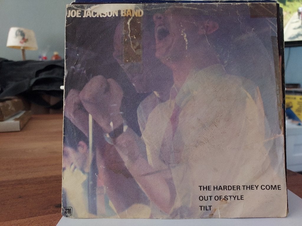 7" Single Joe Jackson - The Harder They Come / Out Of Style, Ophalen of Verzenden, Gebruikt, Pop