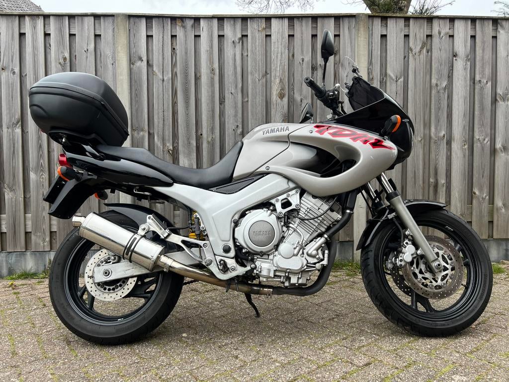 Yamaha TDM 850, Particulier, Toermotor