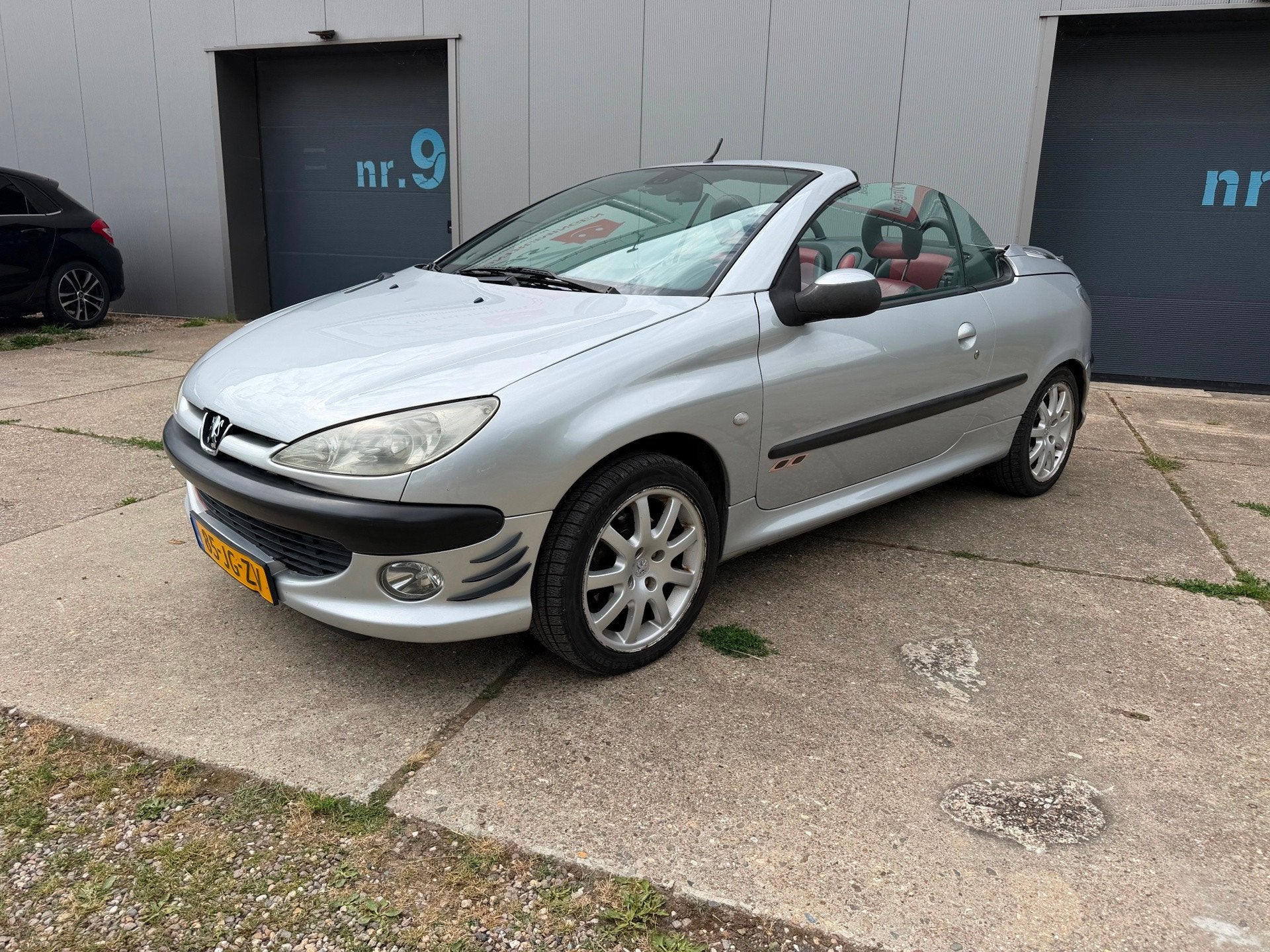 Peugeot 206 CC 2.0-16V met airco, 136 pk, Gebruikt, 4 cilinders, Cabriolet