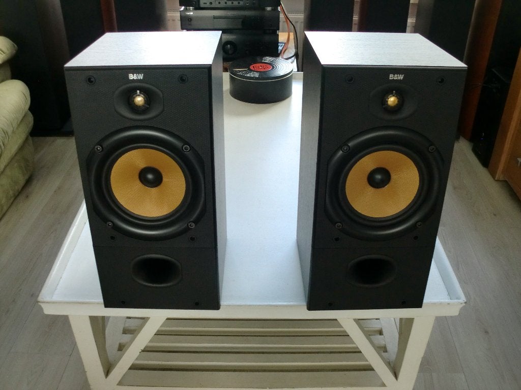 Bowers and Wilkins DM602 2-Way in zeer nette staat 100% goed, Stereo speakers, Basreflex, Ophalen of Verzenden, Zo goed als nieuw