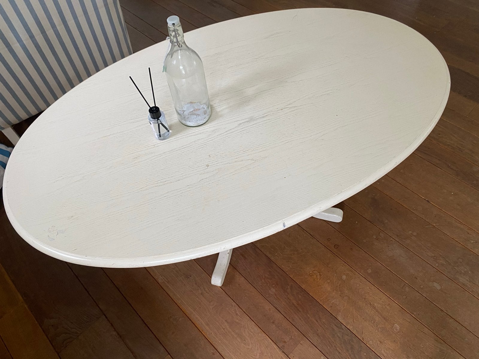 Ovale salontafel - Crèmewit - Landelijke stijl, Huis en Inrichting, 50 – 75, Gebruikt, 100 tot 150 cm, Ovaal