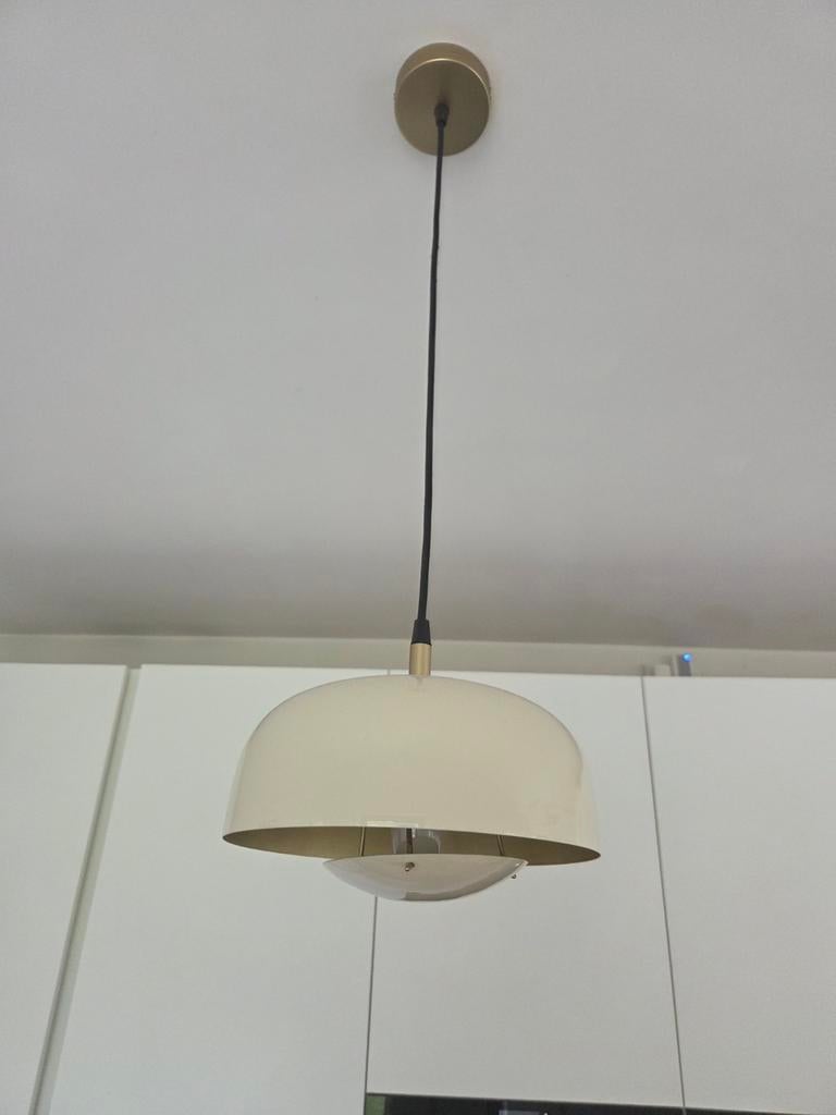 Sissy boy lamp staat ook op vinted, Huis en Inrichting, Lampen | Hanglampen, Ophalen of Verzenden, Nieuw, Minder dan 50 cm