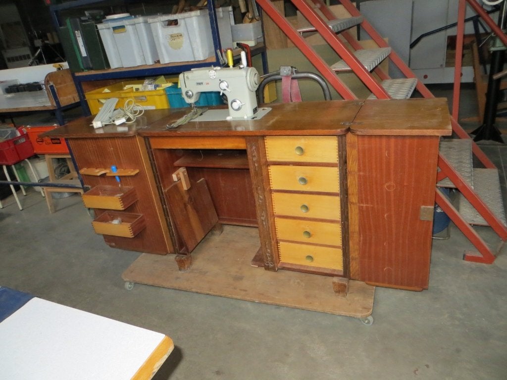 Semi industriële naaimachine met zig-zag functie., Ophalen, Gebruikt, Naaimachine, Pfaff