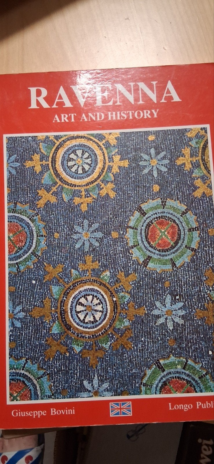 Ravenna: Kunst en Geschiedenis - Boek over mozaïeken, Boeken, Ophalen of Verzenden, Zo goed als nieuw, Overige onderwerpen, Giuseppe Bovini