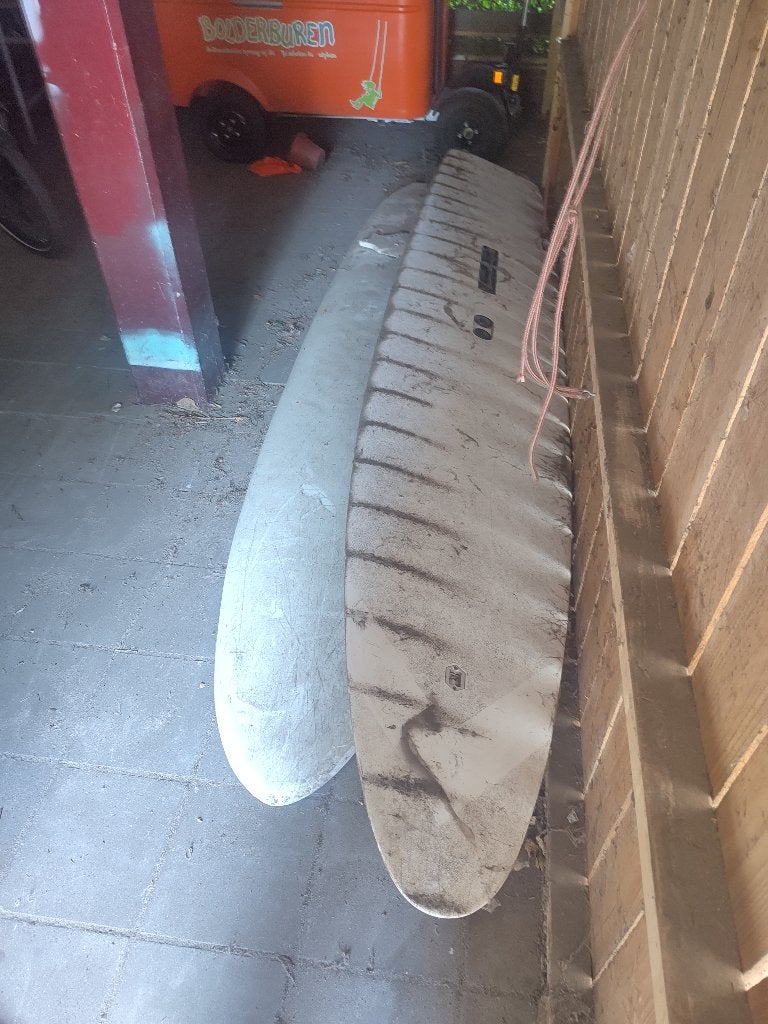 Surfplanken, gratis af te halen, Ophalen, Gebruikt, Eén persoon, Kajak