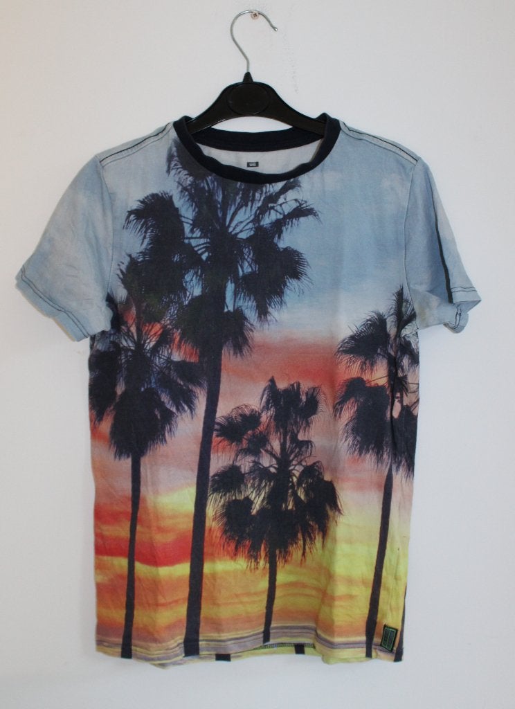 T-shirt van We 146/152, Kinderen en Baby's, Kinderkleding | Maat 146, Gebruikt, Ophalen of Verzenden, Shirt of Longsleeve, Jongen