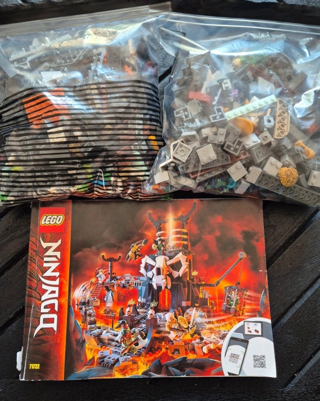 Lego Ninjago 71722 Skull Sorcerer's Dungeon met extra's, Gebruikt, Lego, Inclusief minifiguren, Ophalen of Verzenden