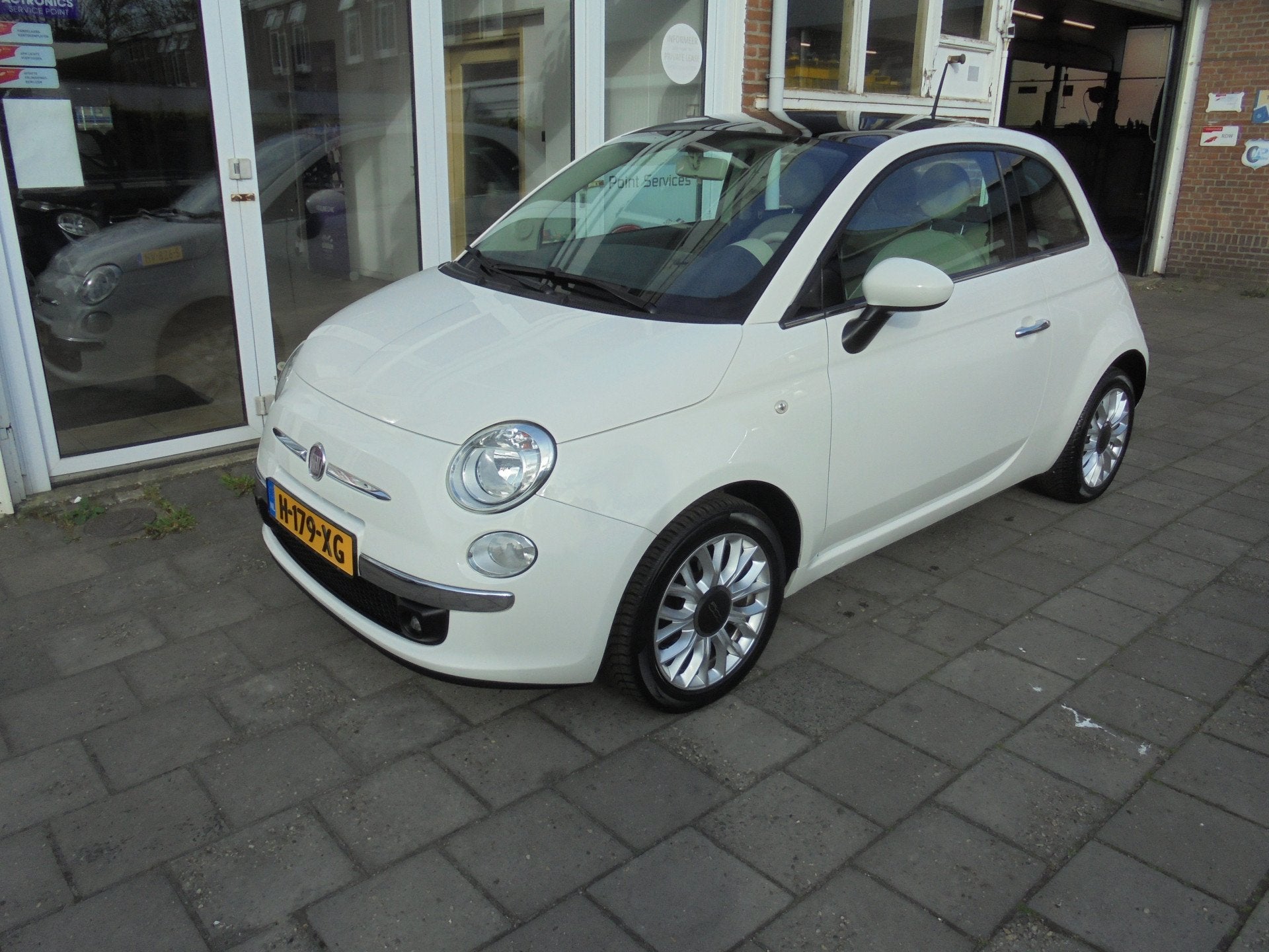 Fiat 500 1.2 Lounge Panormadak schuifdak, Navigatie, AIrco,, Auto's, Fiat, Voorwielaandrijving, Stof, 4 cilinders, 840 kg