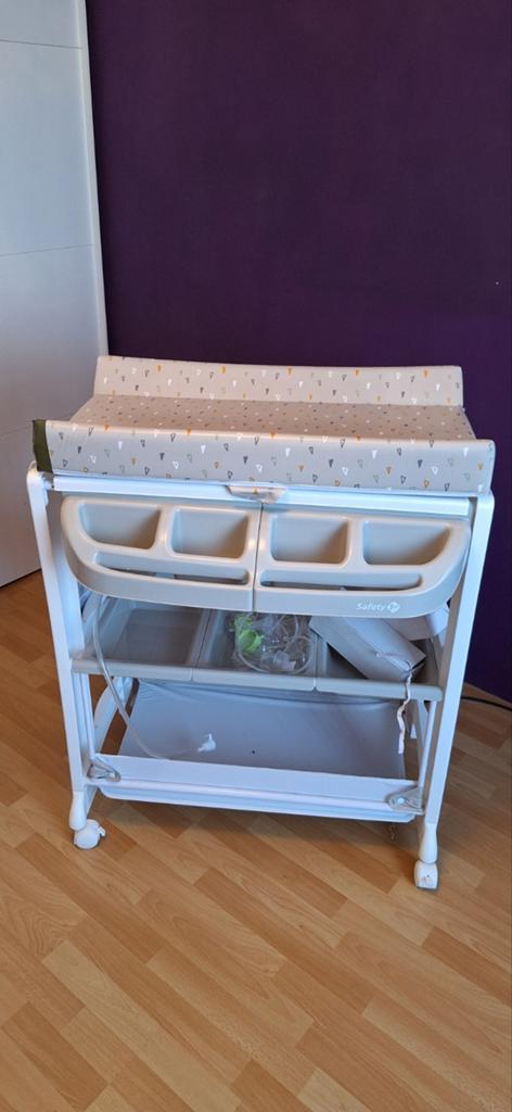 Commode met badje en aankleedkussen - Safety 1st, Gebruikt, Badje, Standaard, Ophalen