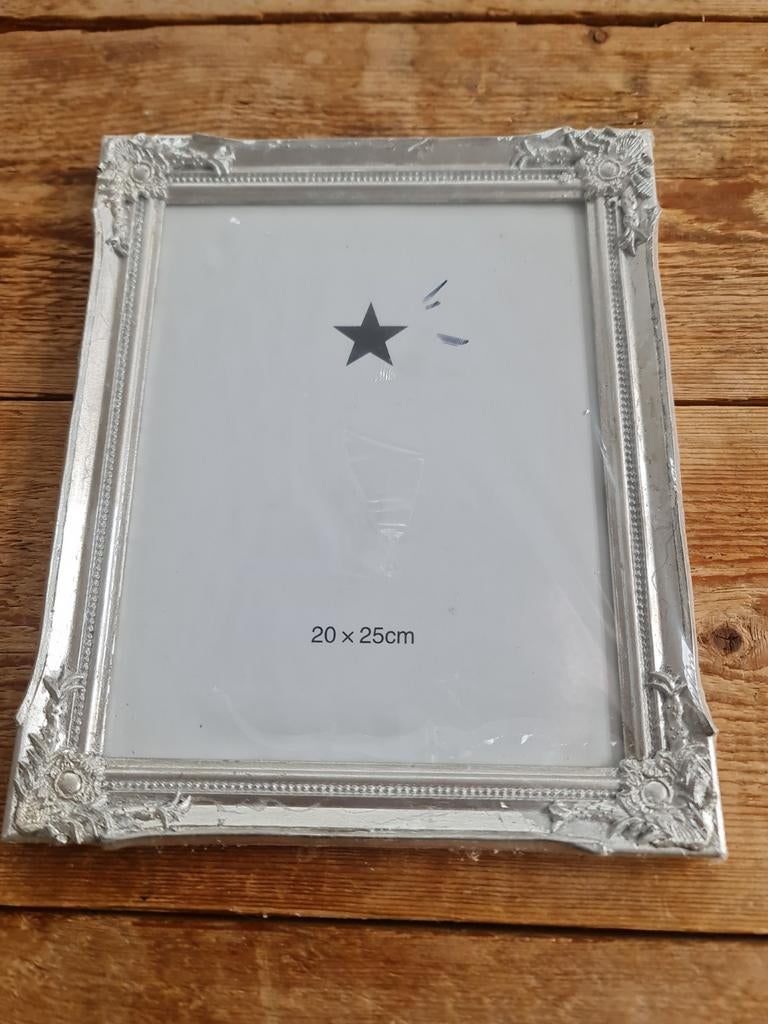 Nieuwe Barok Fotolijst Zilver 20x25 cm, Overige materialen, Minder dan 50 cm, Nieuw, Ophalen of Verzenden