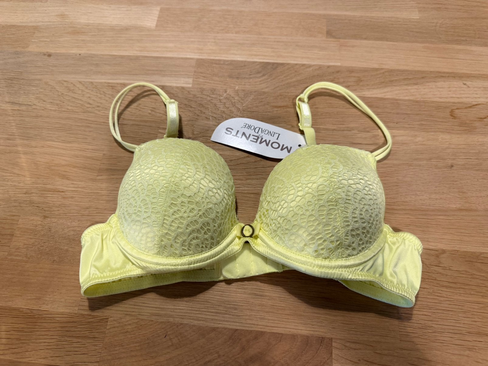 Lingadore bh 70B NIEUW!! Nu €15, Kleding | Dames, Ophalen of Verzenden, Geel, BH