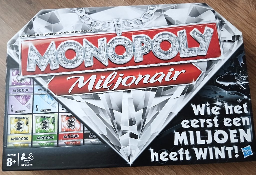 Monopoly bordspellen te koop  van af 10 euro, Hobby en Vrije tijd, Drie of vier spelers, Ophalen of Verzenden, Gebruikt, Hasbro / Parker Brothers