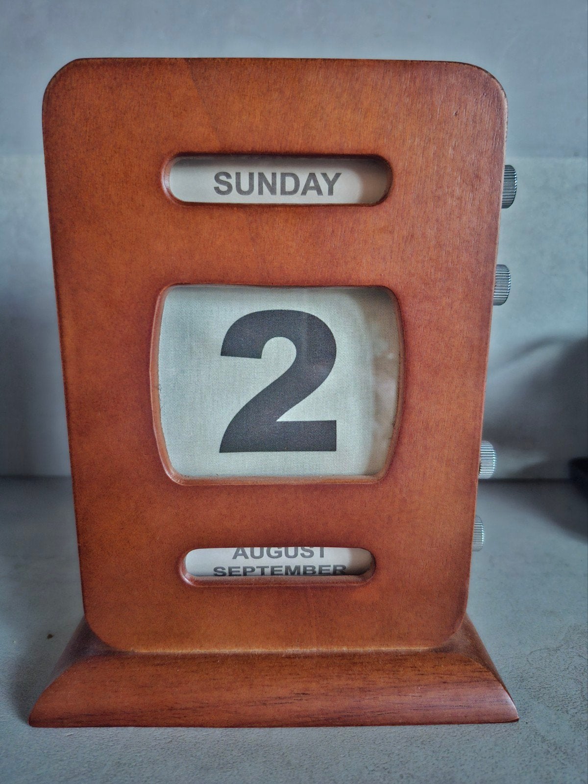Houten tafelkalender, bureaukalender van Zara Home, Ophalen of Verzenden, Dagkalender, Zo goed als nieuw
