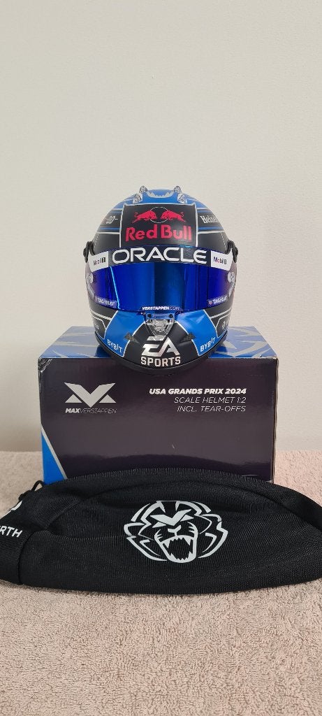 Max Verstappen helm USA 2024 schaal 1:2, Verzenden, Zo goed als nieuw, Formule 1