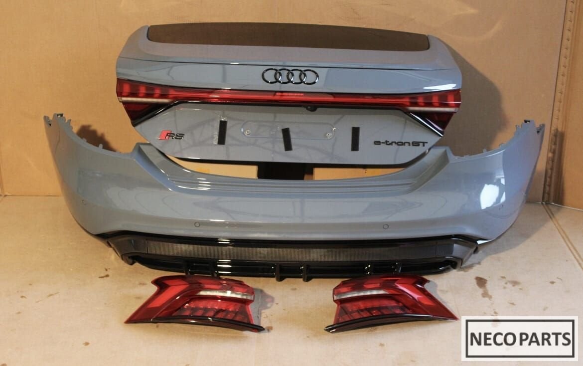 AUDI E-TRON GT RS ACHTERKLEP ACHTERBUMPER ACHTERLICHT O.A!!!, Gebruikt, -, -, -