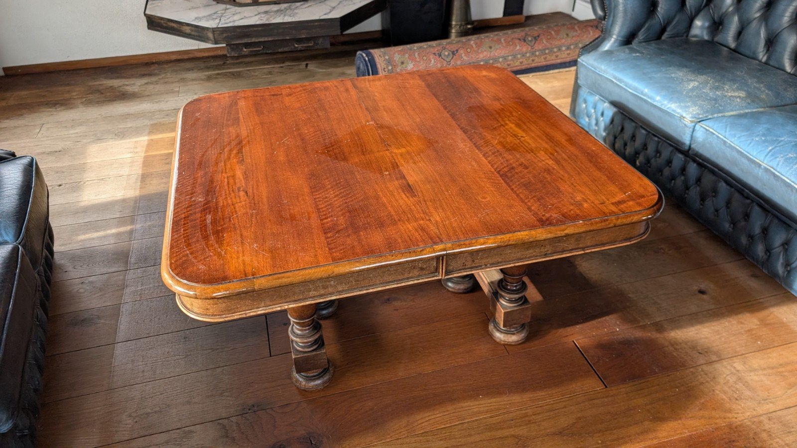 Antieke Salontafel Henri II-stijl, Noten/Mahonie, Ophalen