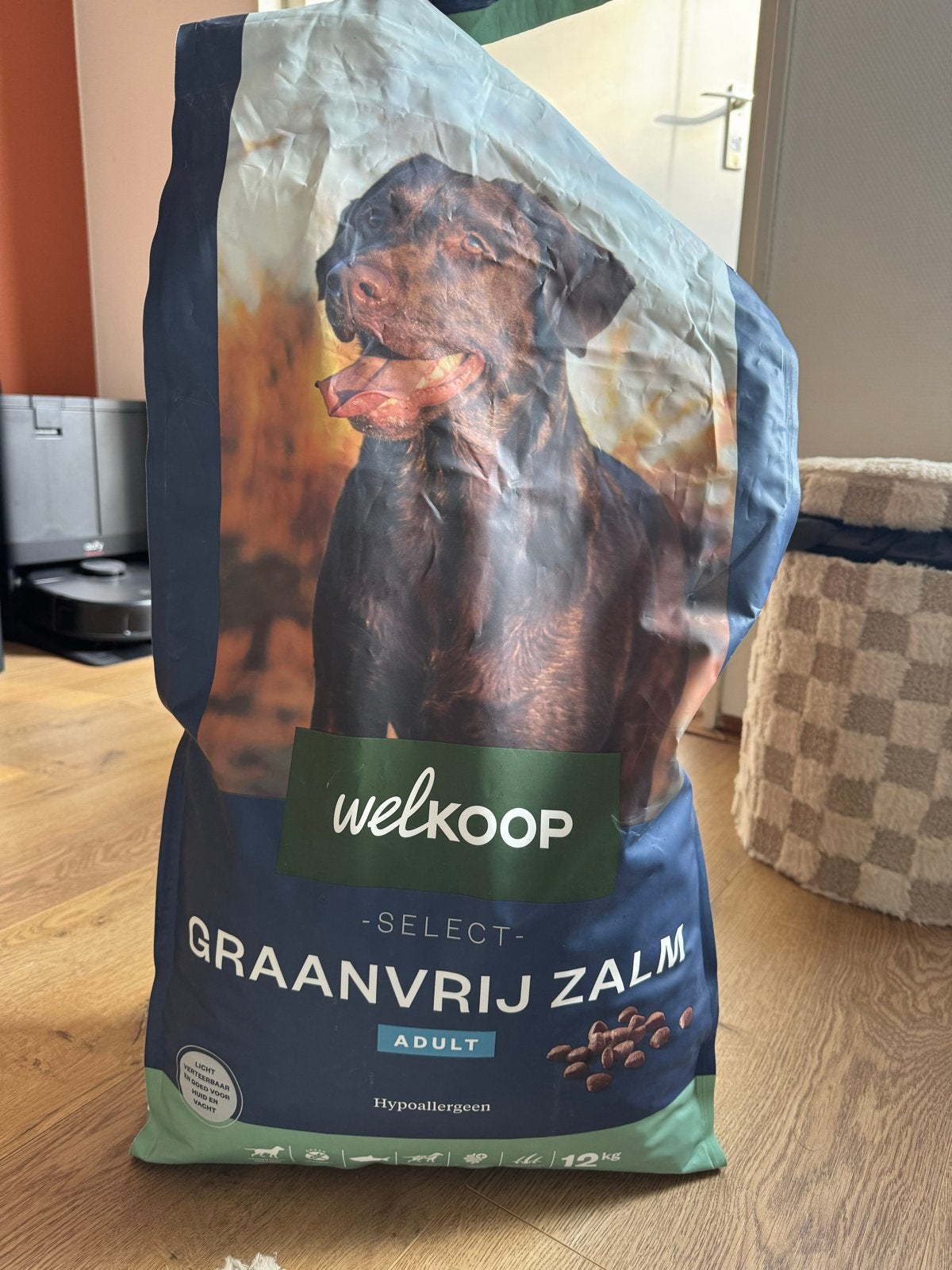 Welkoop hondenvoer - graanvrij zalm 12kg, Dieren en Toebehoren, Ophalen