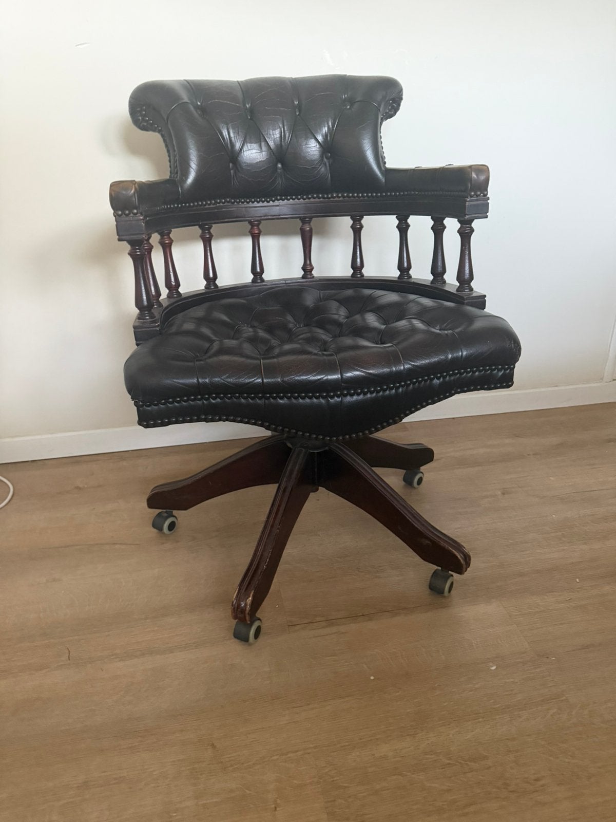 Chesterfield, Huis en Inrichting, Bureaustoelen, Ophalen, Gebruikt, Bruin