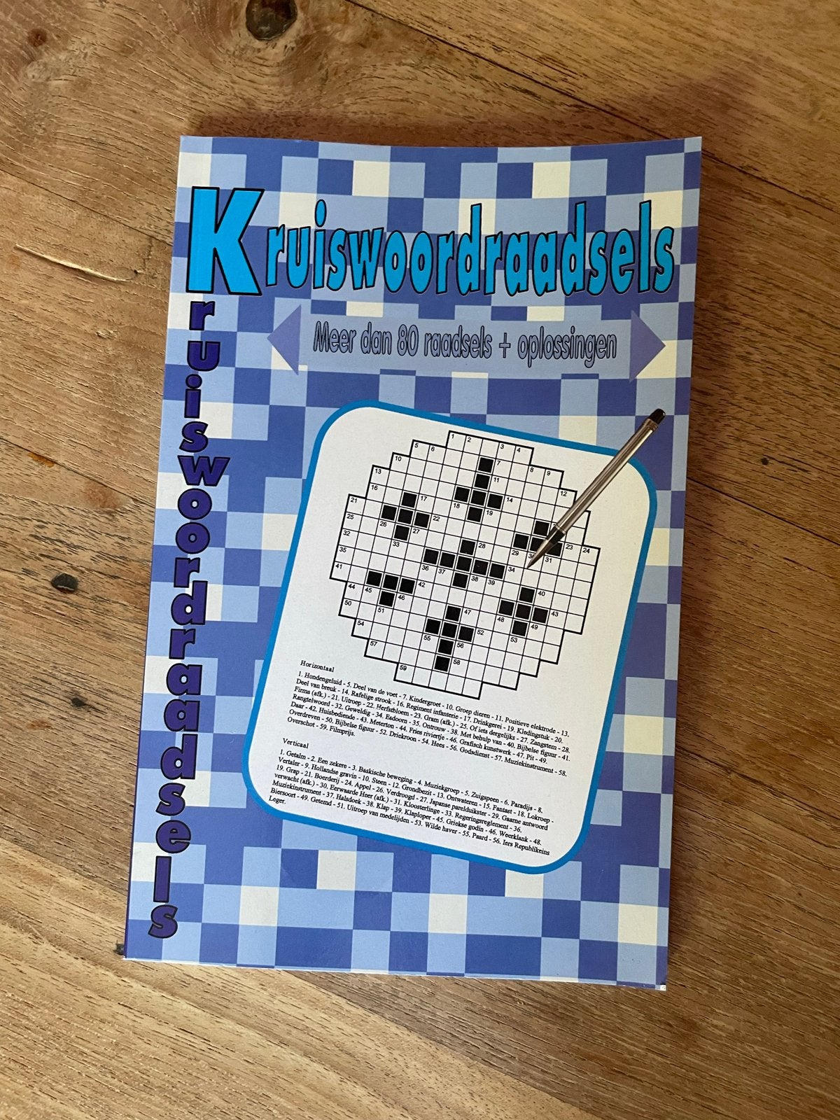 Kruiswoordraadsels: Meer dan 80 raadsels + oplossingen, Ophalen of Verzenden, Minder dan 500 stukjes, Nieuw, Puzzelboek