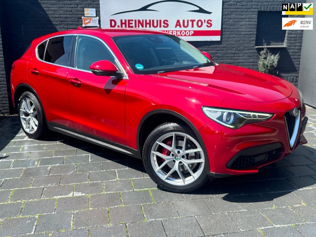 Alfa Romeo Stelvio 2.0 T AWD (export e.u. €14.400), Automaat, 4 cilinders, Bedrijf, 93 €/maand