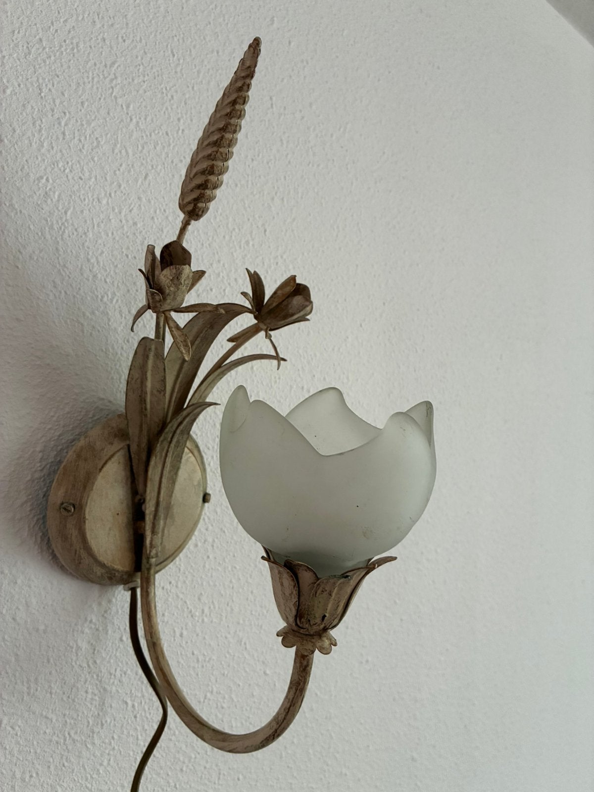 Vintage Wandlamp met Metalen Bloemen, Ophalen of Verzenden, Gebruikt