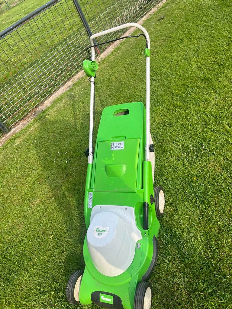 Viking grasmaaier - Elektrisch - Goed onderhouden, Cirkelmaaier, Elektrische grasmaaier, Ophalen of Verzenden, Zo goed als nieuw