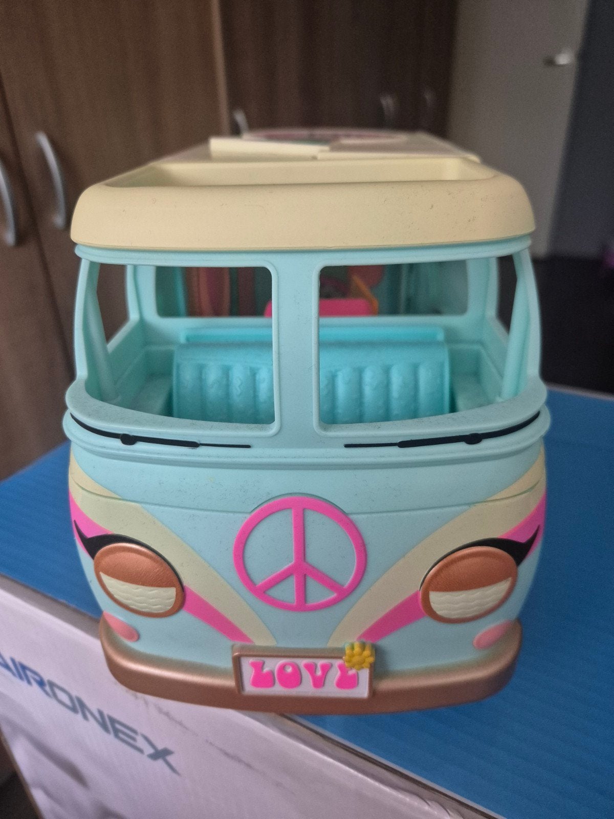 LOL Surprise OMG Glamper Camper Speelset, Kinderen en Baby's, Speelgoed | Speelgoedvoertuigen, Gebruikt, Ophalen
