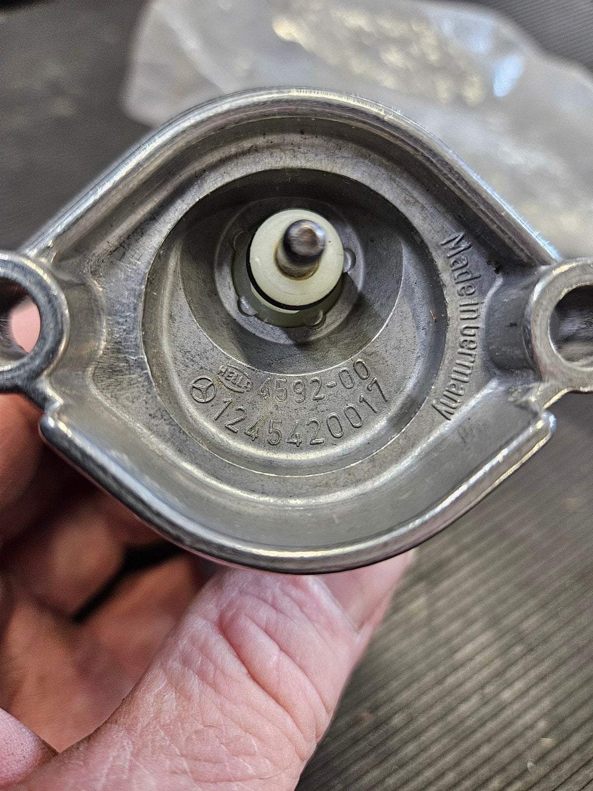 Mercedes-Benz Hella 4592-00 onderdeel, Made in Germany, Ophalen of Verzenden