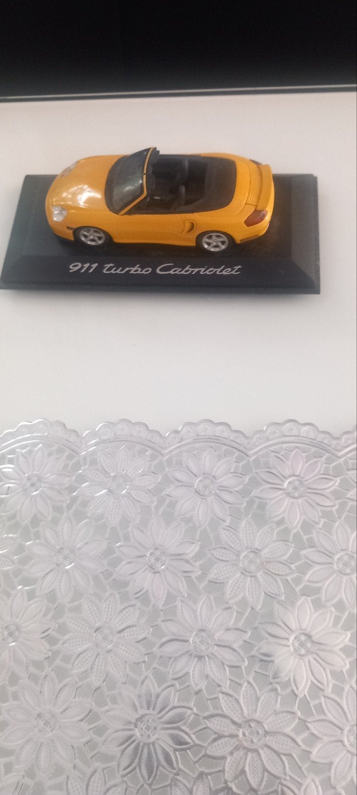 Porsche 911 Turbo Cabriolet modelauto - Zo goed als nieuw, Ophalen of Verzenden, Zo goed als nieuw, Auto, Overige merken