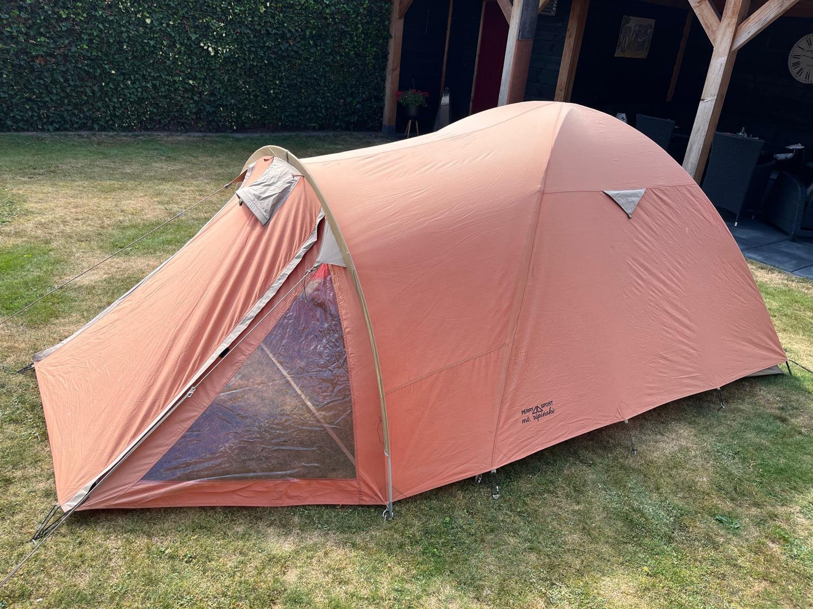 Twee persoons tent merk perry sport, Ophalen, Gebruikt