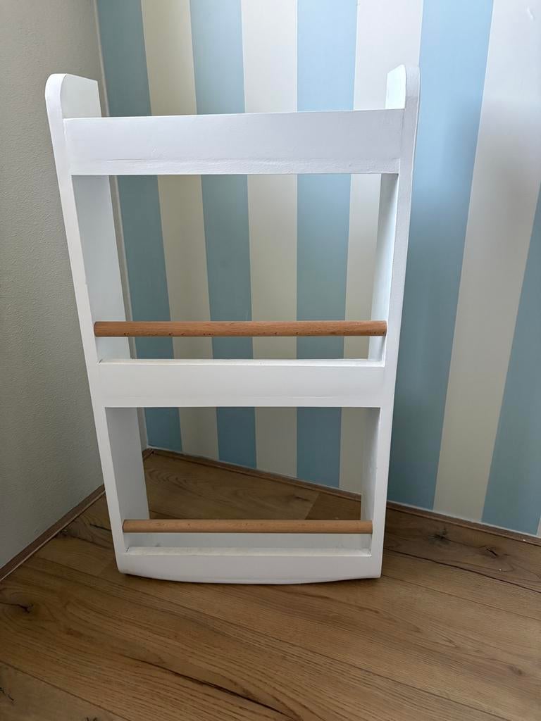 Witte massief houten boekenkast, Ophalen, Met plank(en), Minder dan 50 cm, Gebruikt