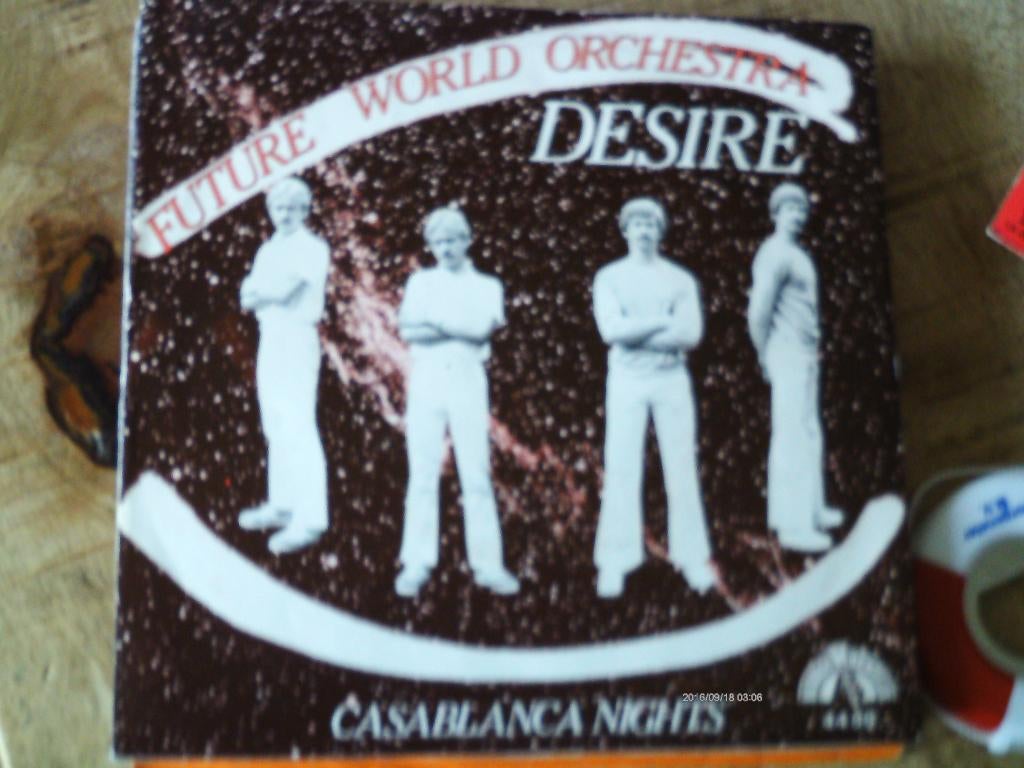 future world orchestra - desire 4mei, 7 inch, Ophalen of Verzenden, Pop, Single