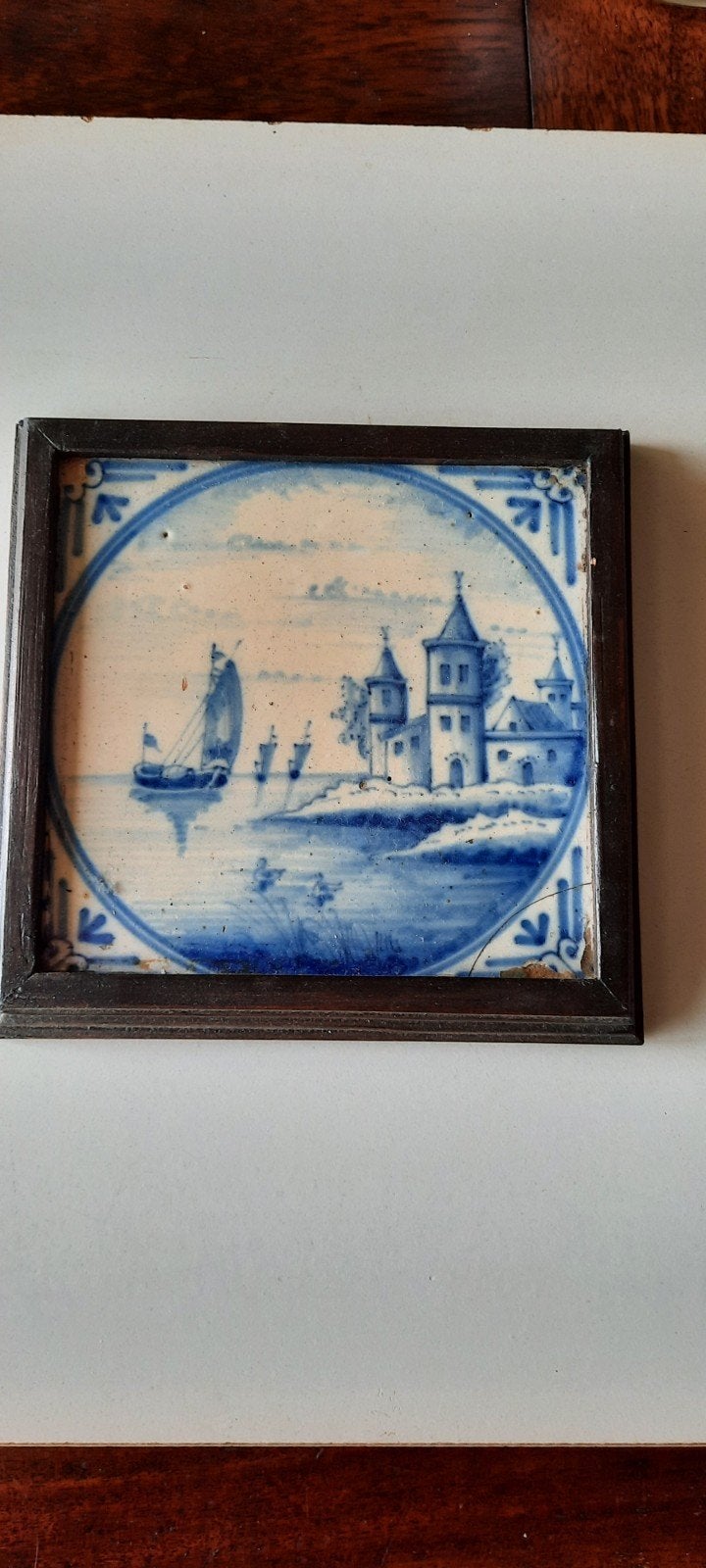 Antieke  blauwe tegel met zeegezicht en kasteel, Ophalen of Verzenden
