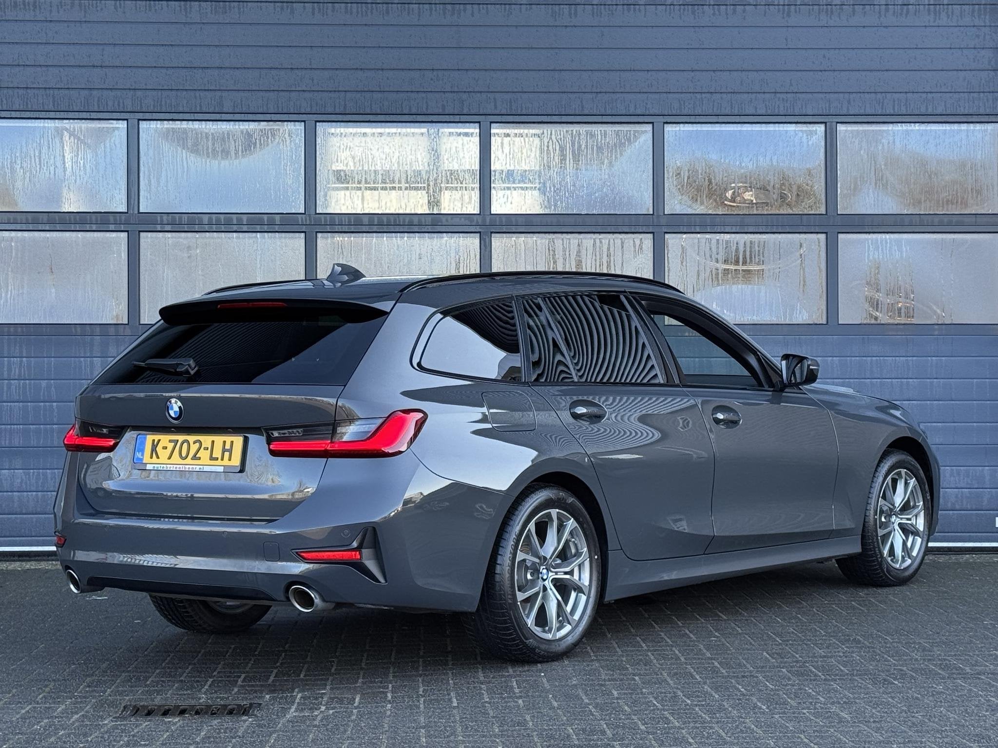 BMW 3-SERIE TOURING 320i HIGH EXECUTIVE EDITION I SPORTLINE, Auto's, Automaat, 1998 cc, Gebruikt, 4 cilinders