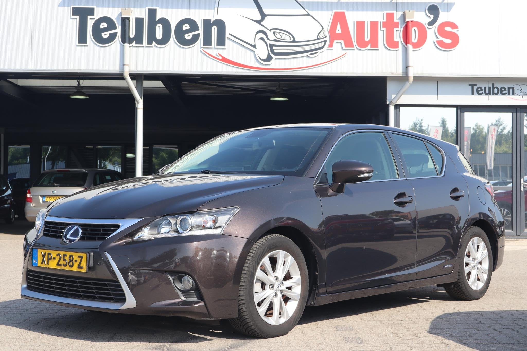 Lexus CT 200h F Sport Line | Navigatie | Camera | Stoelverwa, Auto's, Lexus, Gebruikt, Euro 6, 4 cilinders, Bruin