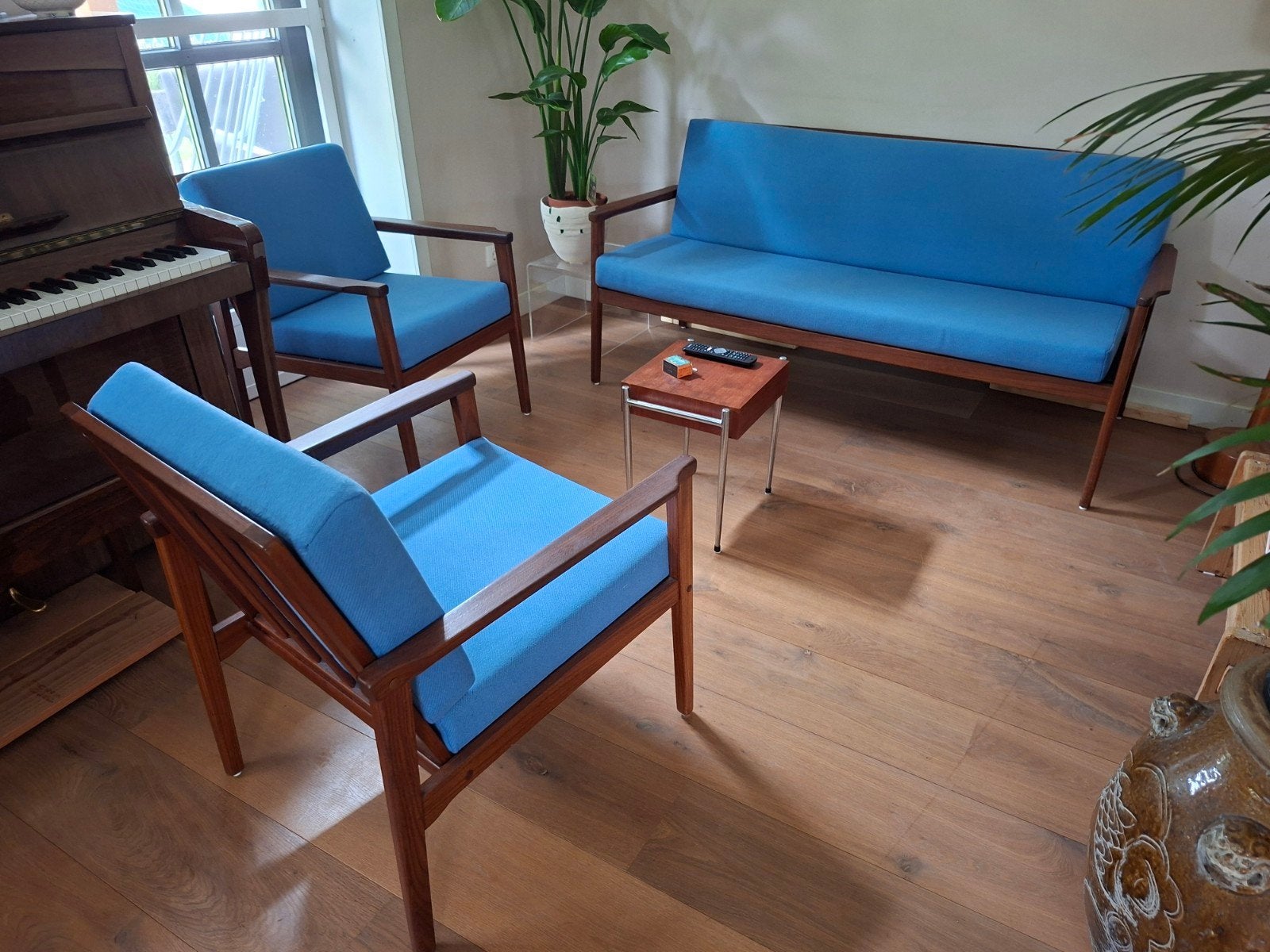 Leuke vintage set,  bank en 2 fauteuils, Ophalen
