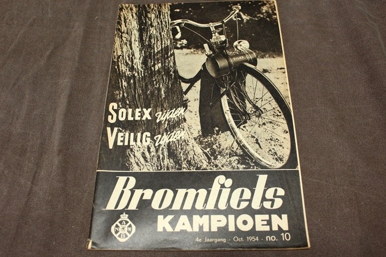 Blad Bromfiets Kampioen oktober 1954 oa. Cucciolo Mobylette, Ophalen of Verzenden, Gebruikt