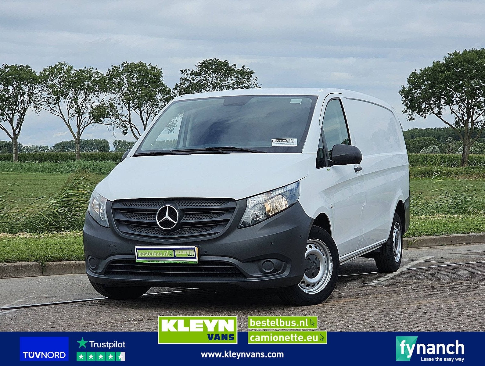 MERCEDES-BENZ VITO 111, Auto's, Bestelauto's, 1869 kg, Gebruikt, Euro 6, Wit