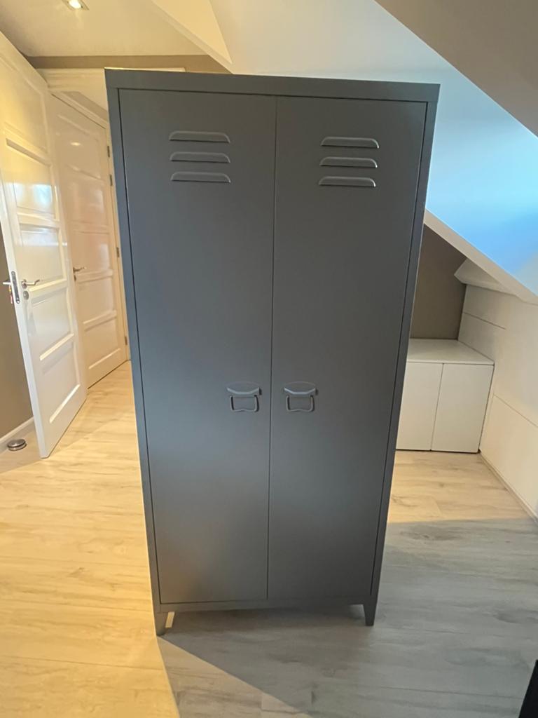 Locker kledingkast, Ophalen, Zo goed als nieuw