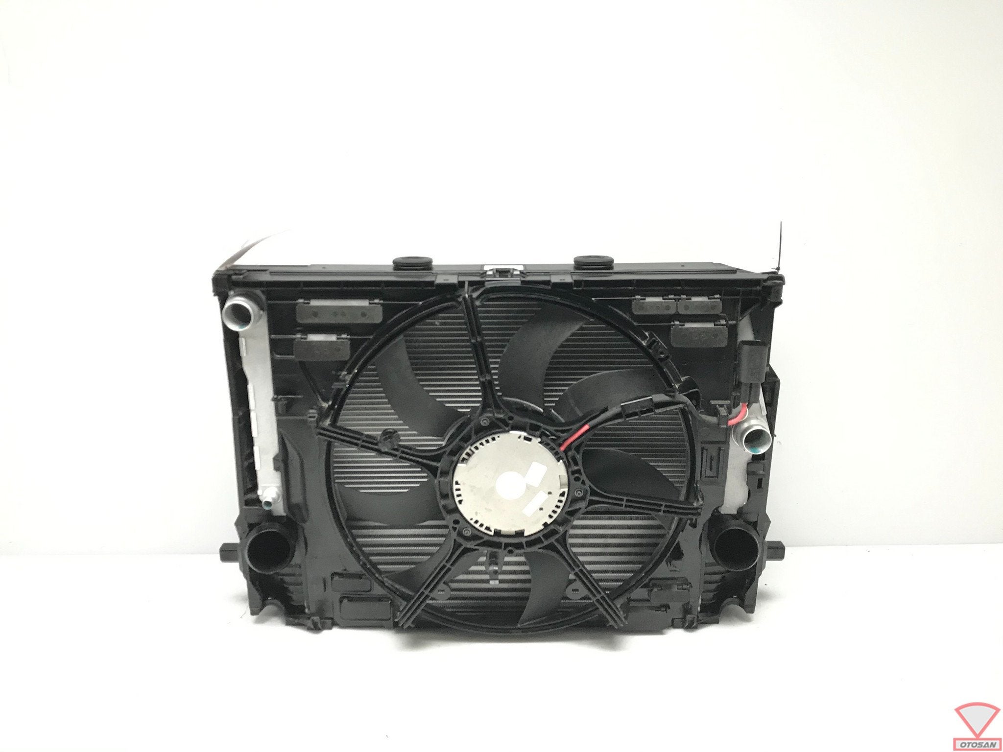 BMW 5 Serie F10 F11 LCI Koelerpakket 17899010 6450939148901, Petuelring 130
80788  Munich, DE, Gebruikt, Info@bmw.de, Ophalen of Verzenden