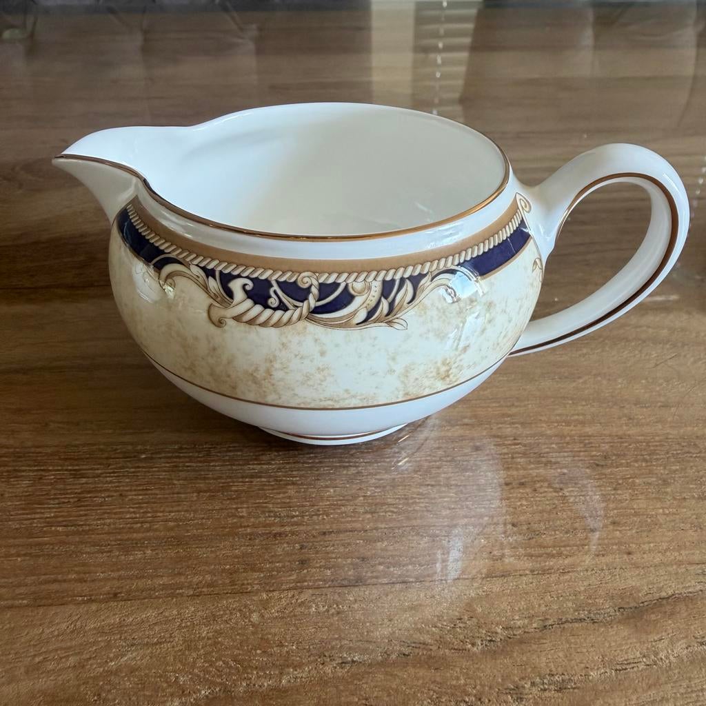 Wedgwood Cornucopia Melkkan - Bone China, Ophalen of Verzenden