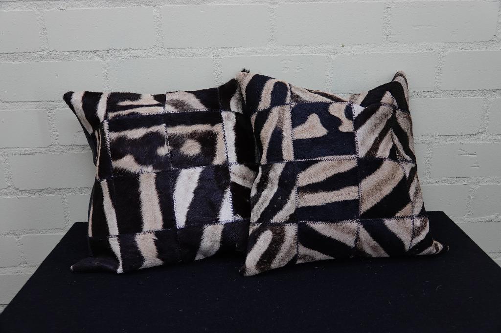 kussenhoezen zebrahuid patchwork, Ophalen, Zo goed als nieuw, Hert, Gewei of Kop