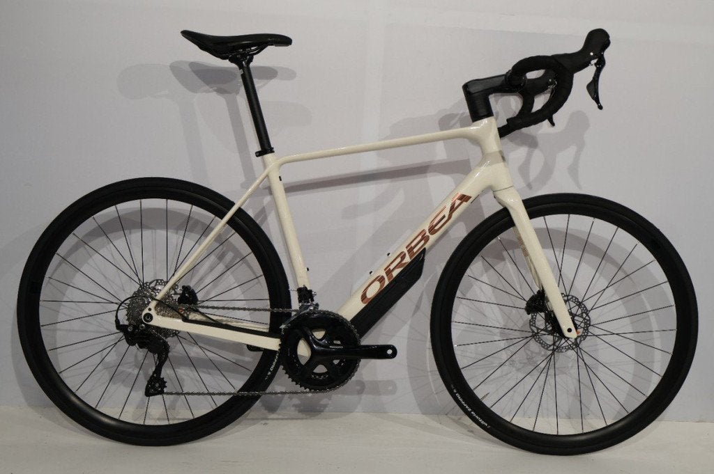 Orbea Avant H30 Ivory White - Titan Bronze (Gloss) 55cm 2025, Overige merken, -, - 0
-, NL, Nieuw