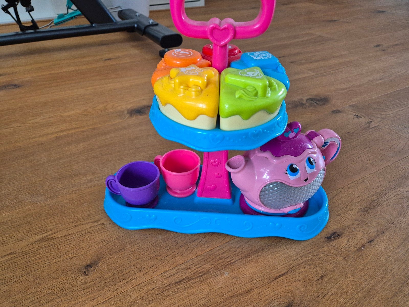 vtech  theeset met licht en geluid, Ophalen, Zo goed als nieuw, Overige typen, Met licht